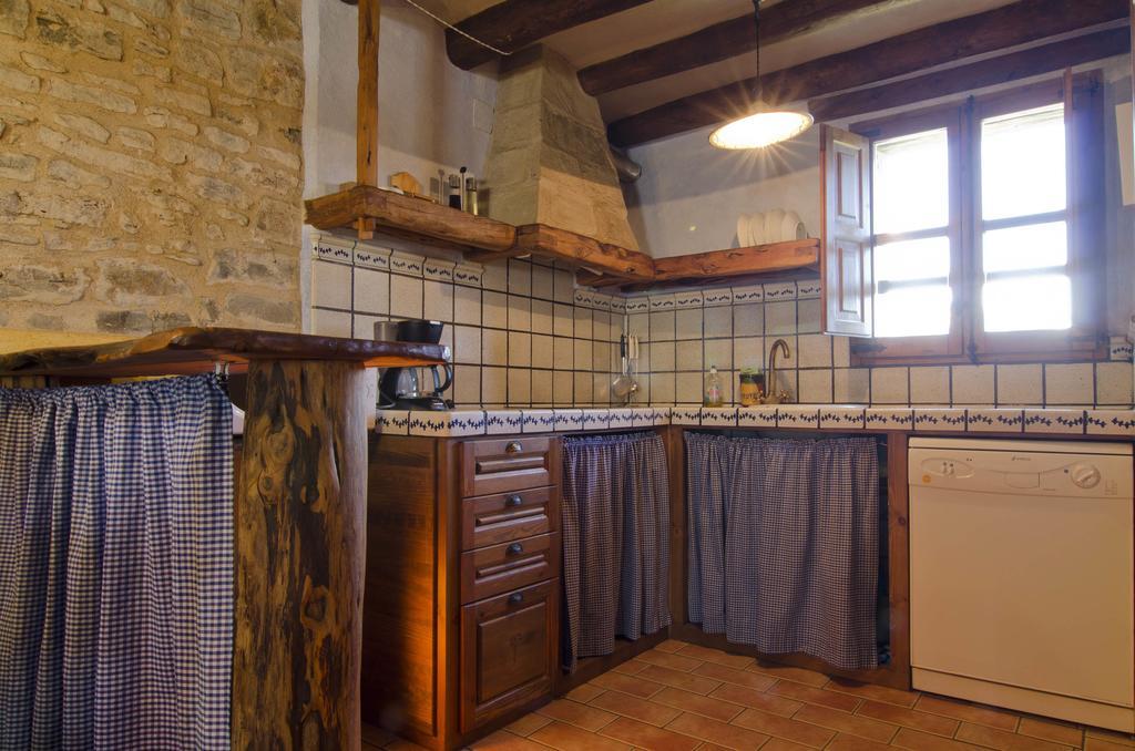 Casa Mur de Alujan Tierrantona Ruang foto