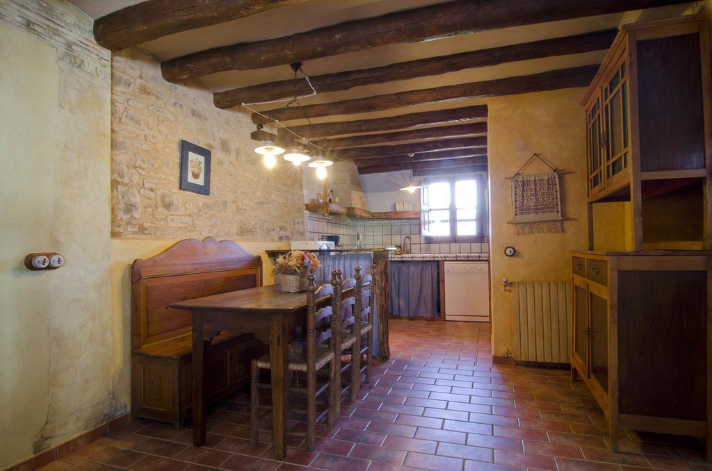 Casa Mur de Alujan Tierrantona Ruang foto