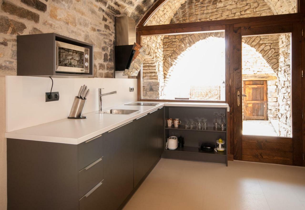 Casa Mur de Alujan Tierrantona Bagian luar foto